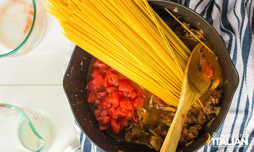 One Pot Spaghetti Recipe - The Slow Roasted Italian