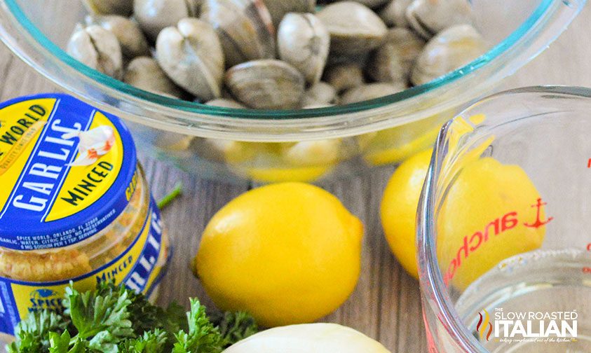 Steamed Clams Recipe - The Slow Roasted Italian