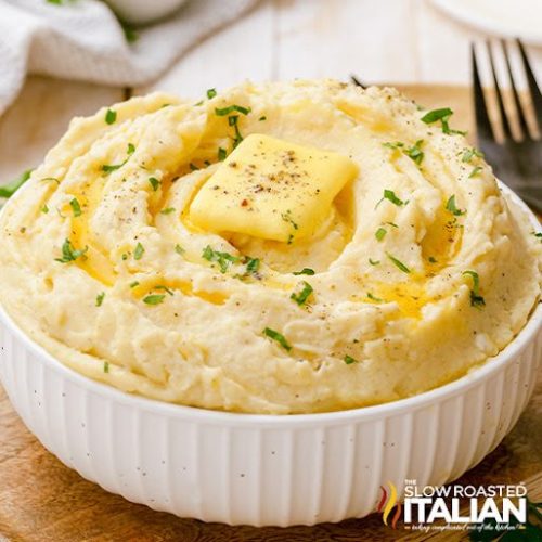 https://www.theslowroasteditalian.com/wp-content/uploads/2021/10/Crock-Pot-Mashed-Potatoes-SQUARE-8369754-500x500.jpg