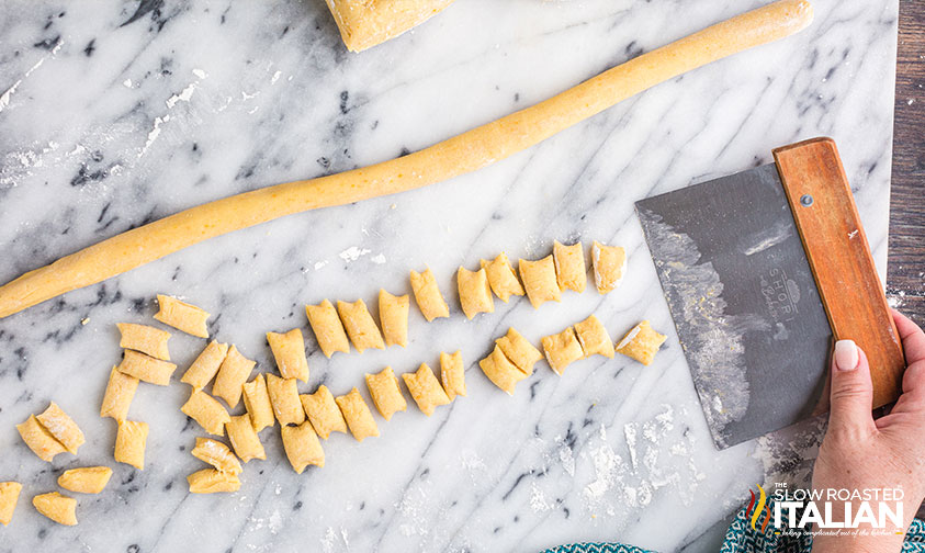 cutting struffoli recipe.