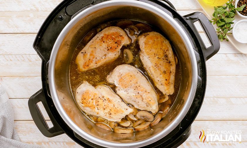 mushroom chicken recipe ingredients in pressure cooker