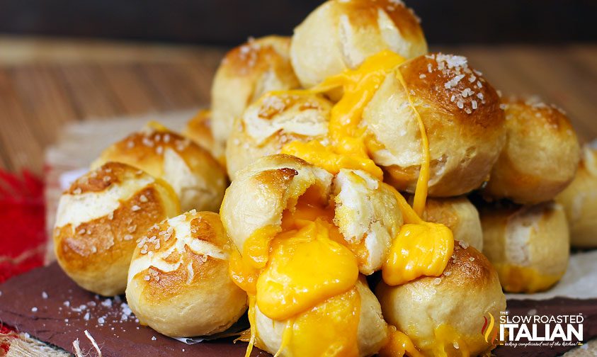 https://www.theslowroasteditalian.com/wp-content/uploads/2023/04/pretzels-with-cheese.jpg