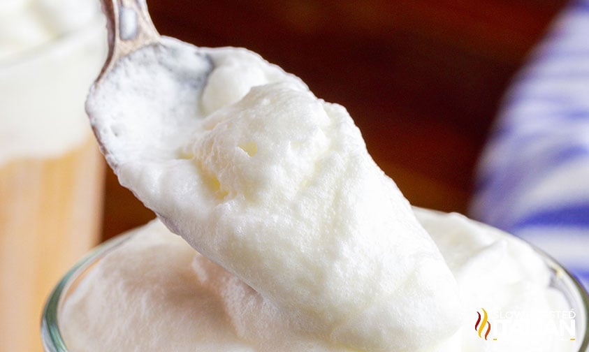 https://www.theslowroasteditalian.com/wp-content/uploads/2023/08/how-to-make-sweet-cream-cold-foam-at-home.jpg