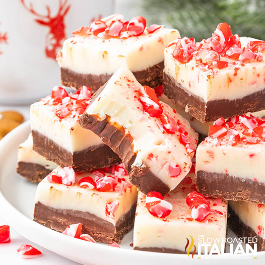 https://www.theslowroasteditalian.com/wp-content/uploads/2023/11/Easy-Peppermint-Bark-Fudge-Recipe-SQUARE.jpg