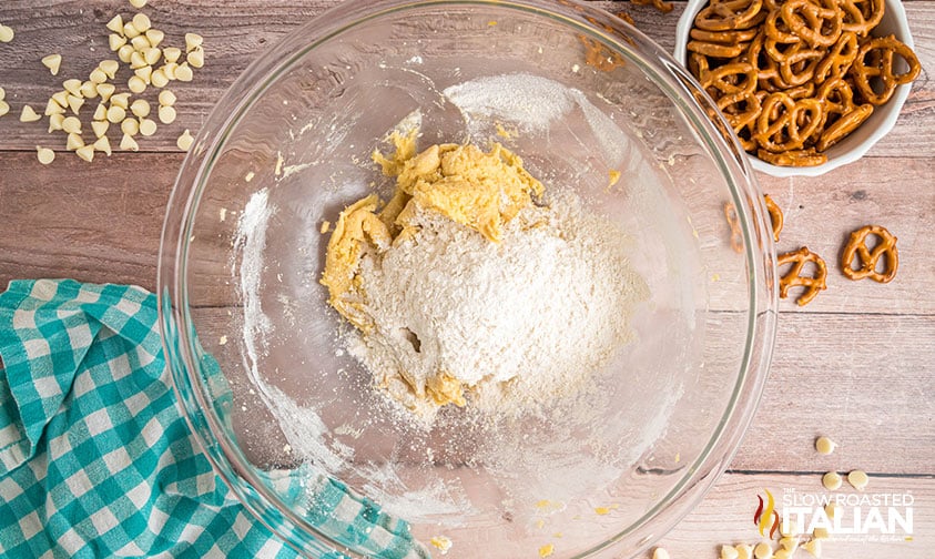 adding dry ingredients to cookie skillet recipe