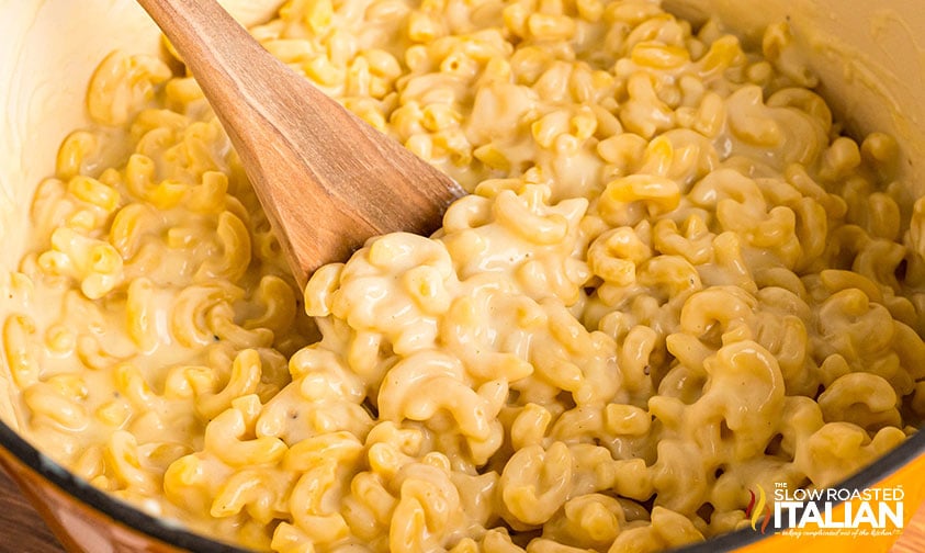 pot of ooey gooey noodles and company copycat mac