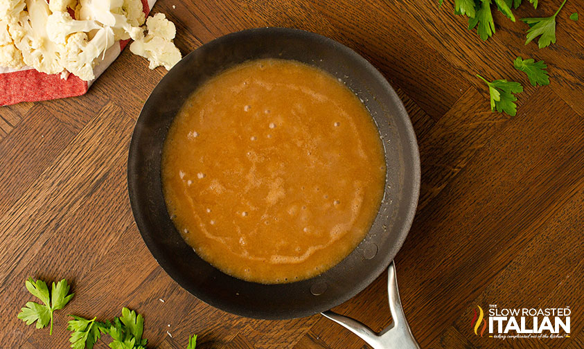 whisked keto brown gravy in a skillet