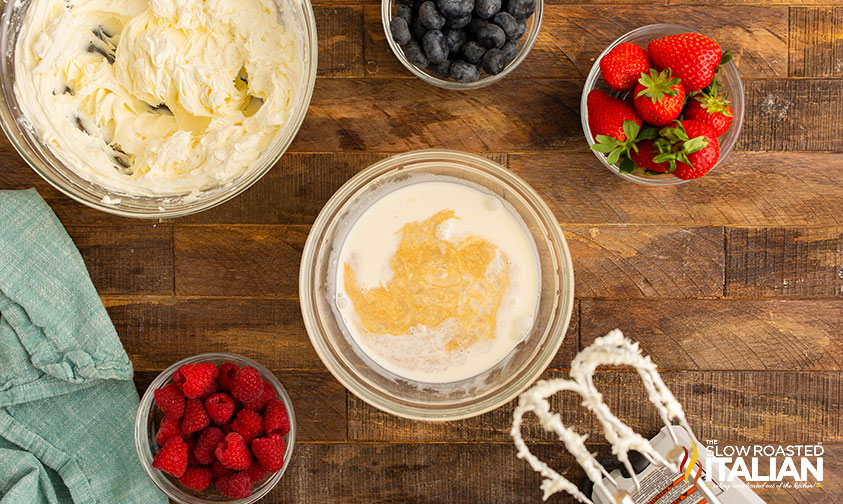 cream and vanilla in a small mixing bowl