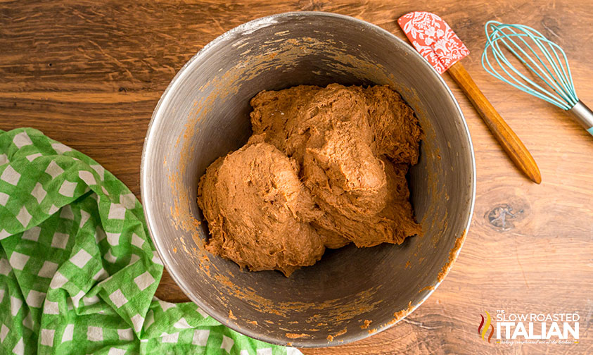 outback steakhouse bread dough in mixing bowl