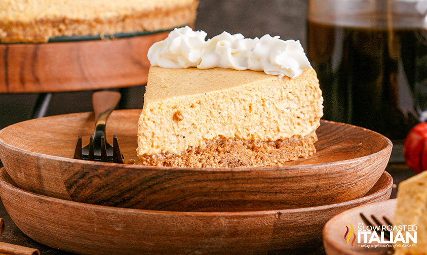 no bake pumpkin cheesecake in a wooden bowl