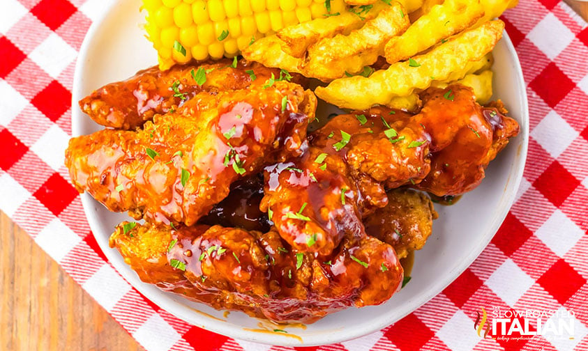 top view of chili's honey chipotle chicken crispers