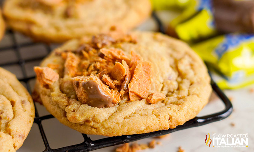 closeup of a butterfinger cookie on cooling rack