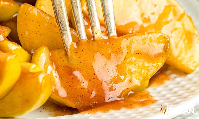 closeup of cracker barrel fried apples