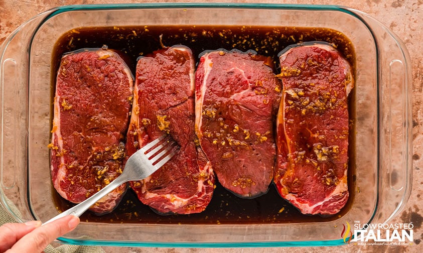 marinating steaks in teriyaki sauce