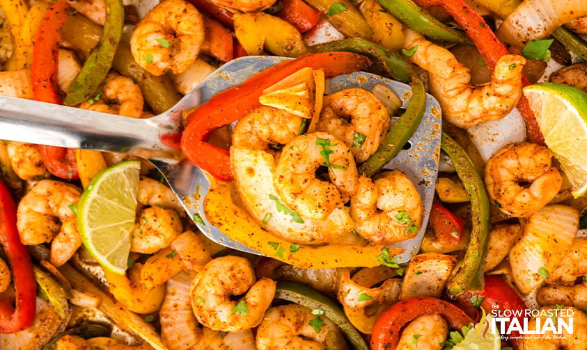 sheet pan shrimp fajitas