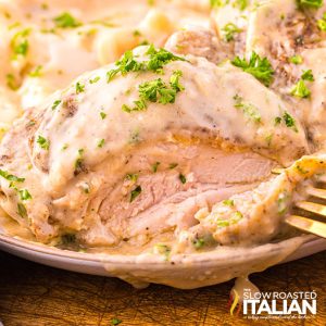 closeup of smothered chicken recipe